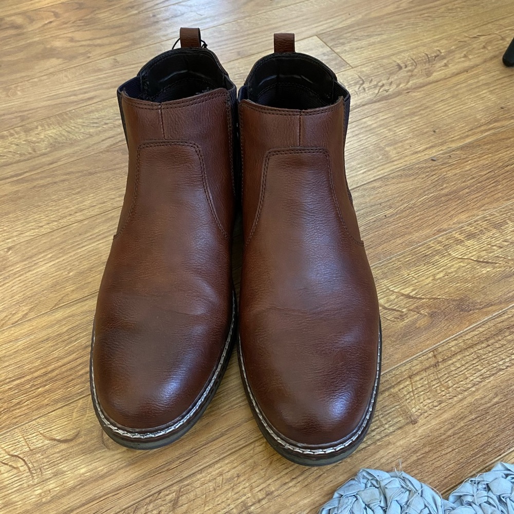 Men’s shoes